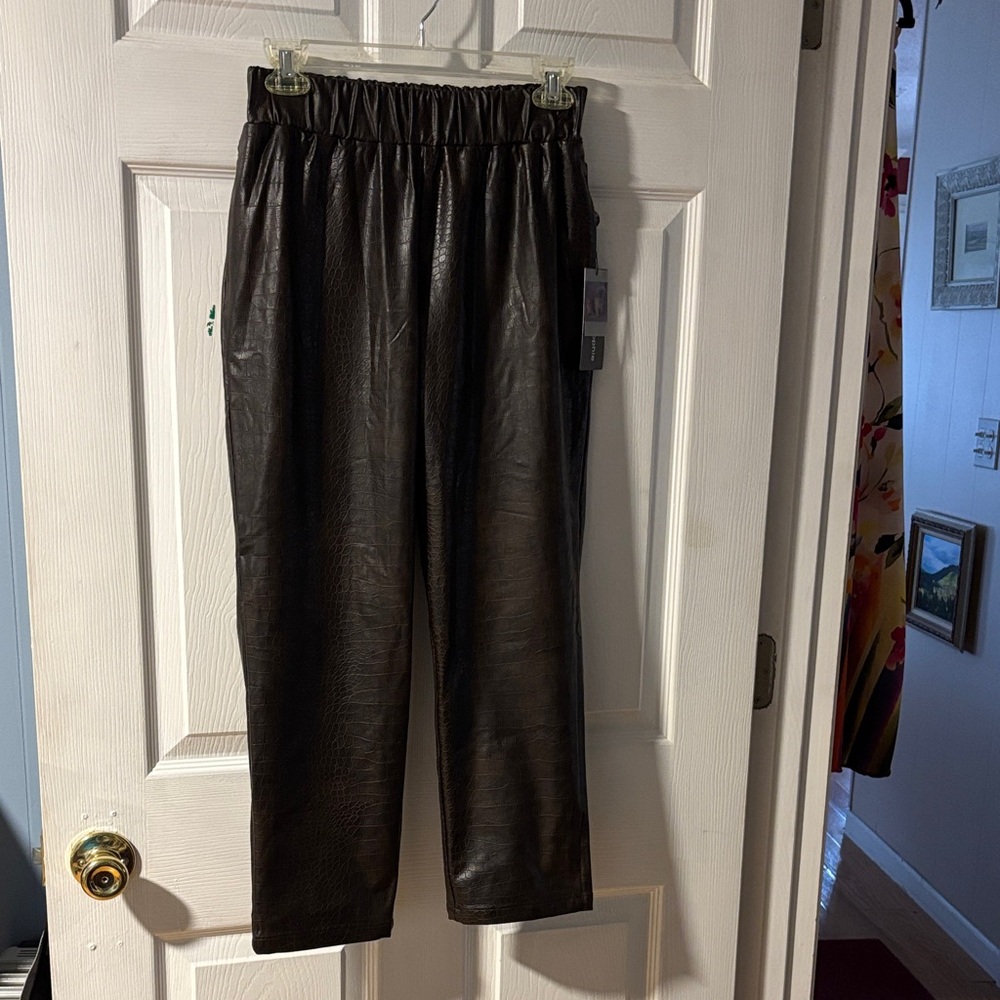 Lola & Sophie Dark Brown Faux Leather Crocodile Print Cropped Pants S